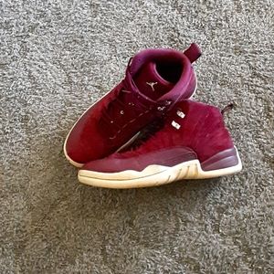 Air jordan 12 retro bordeaux